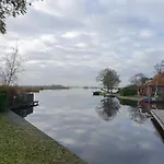 Bed & Breakfast Walvisch Ghyspe 3*