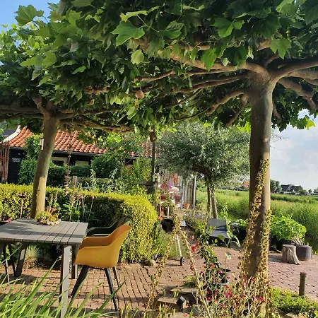Bed & Breakfast Walvisch Ghyspe Wormer