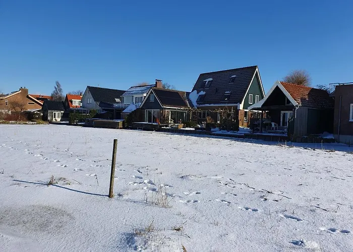 Bed & Breakfast Walvisch Ghyspe Wormer